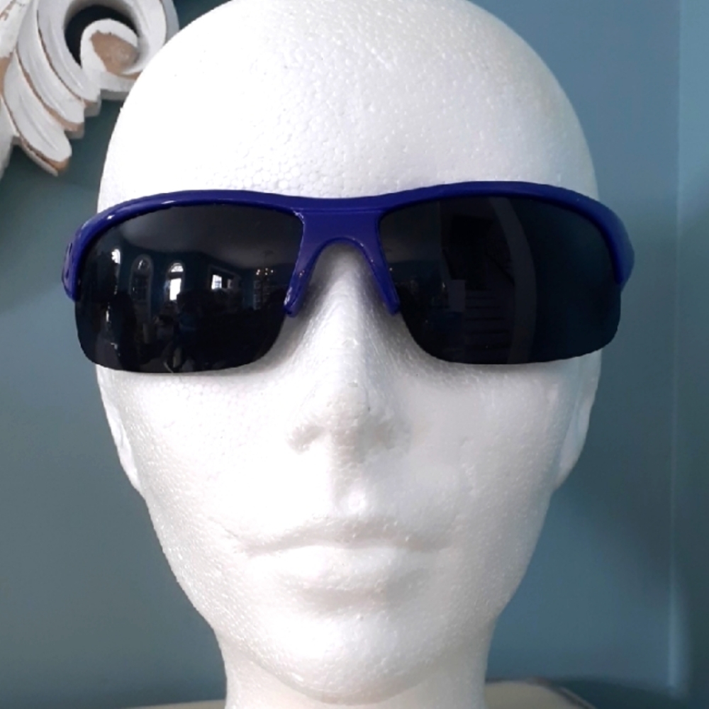 + Vibrant blue half frame Unisex Sunglasses